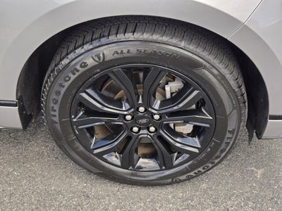 2022 Ford Edge SE