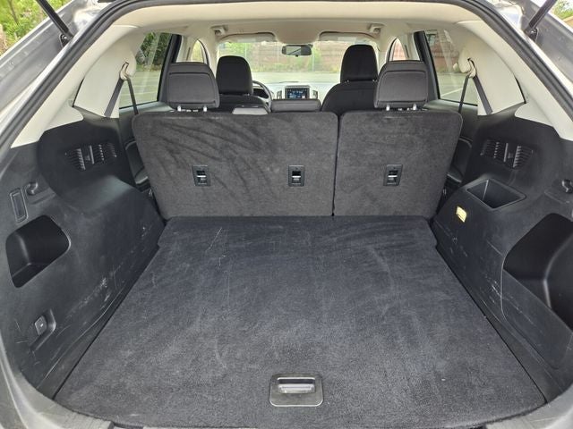 2022 Ford Edge SE