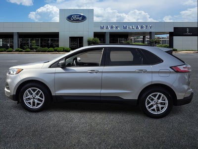 2023 Ford Edge SE