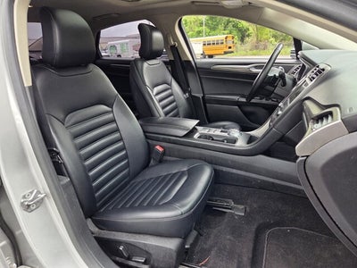 2019 Ford Fusion SEL