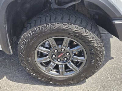 2024 GMC Sierra 1500 AT4X