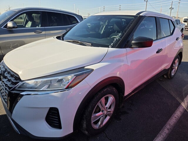 2022 Nissan Kicks S