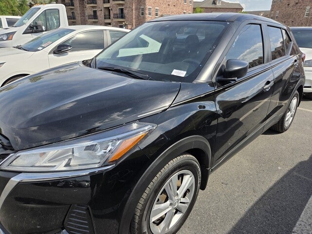 2023 Nissan Kicks S