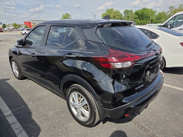 2023 Nissan Kicks S