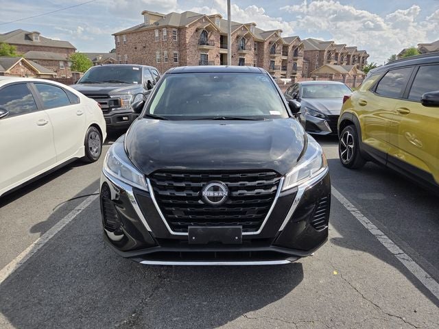 2023 Nissan Kicks S