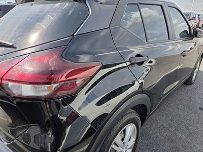 2023 Nissan Kicks S