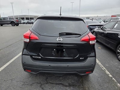 2020 Nissan Kicks SV