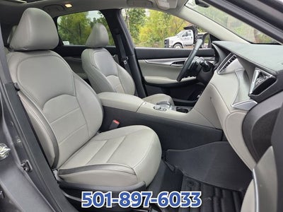 2023 INFINITI QX50 LUXE