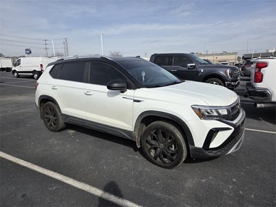 2024 Volkswagen Taos 1.5T SE