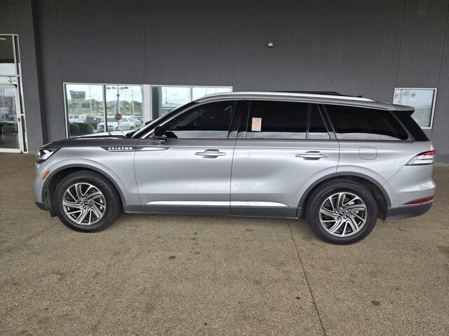 2023 Lincoln Aviator Standard
