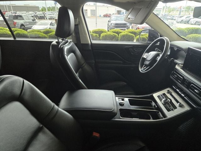 2023 Lincoln Aviator Standard