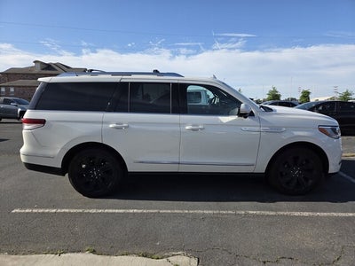 2024 Lincoln Navigator Reserve