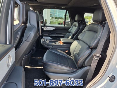 2025 Lincoln Navigator Black Label