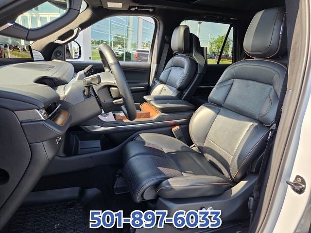 2025 Lincoln Navigator Black Label