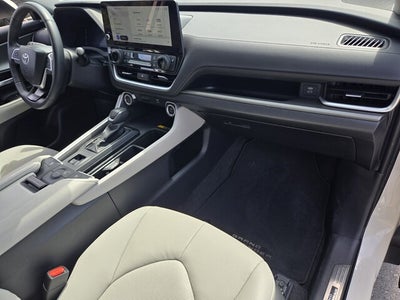 2024 Toyota Grand Highlander Hybrid XLE