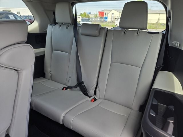 2024 Toyota Grand Highlander Hybrid XLE