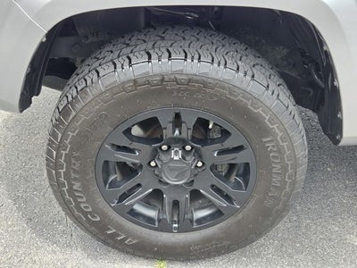 2019 Toyota Tacoma SR