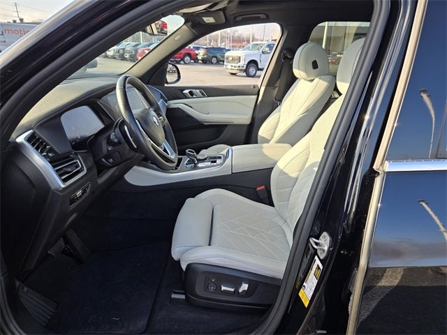 2023 BMW X5 sDrive40i