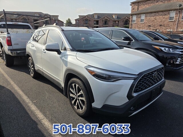 2024 Toyota Corolla Cross XLE