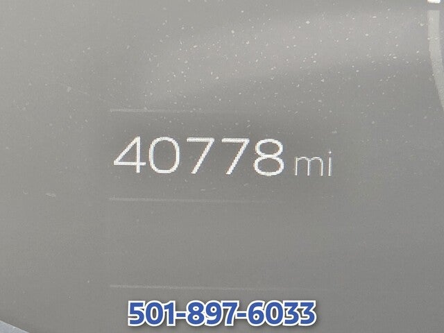 2025 Toyota Prius XLE