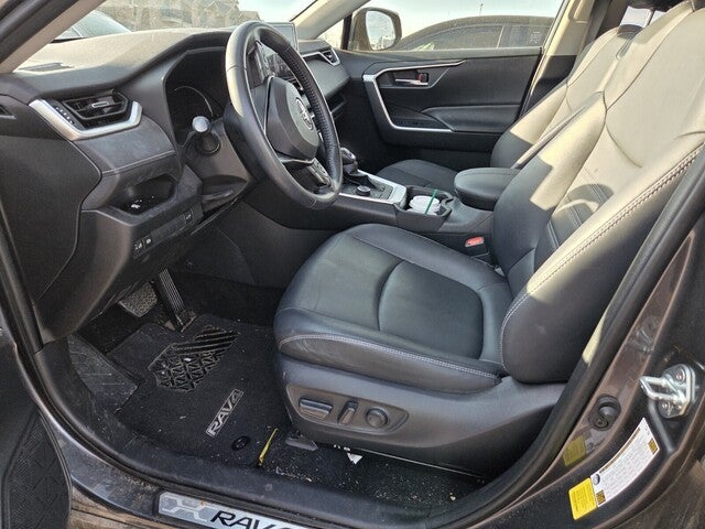 2023 Toyota RAV4 Hybrid XLE Premium