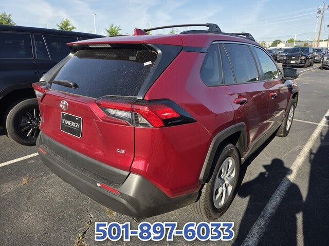 2020 Toyota RAV4 LE
