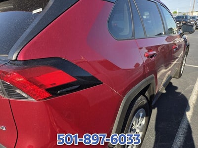 2020 Toyota RAV4 LE
