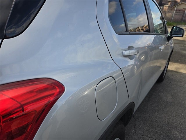 2022 Chevrolet Trax LS