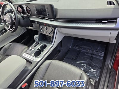 2024 Kia Carnival LX