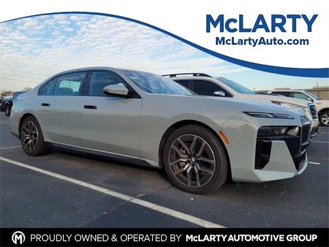 2025 BMW 7 Series 740i xDrive