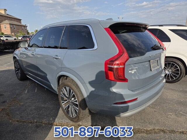 2022 Volvo XC90 T5 Momentum