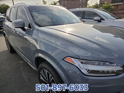 2022 Volvo XC90 T5 Momentum