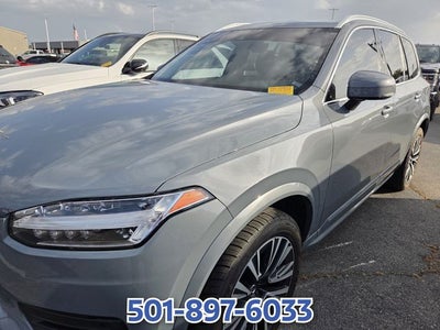 2022 Volvo XC90 T5 Momentum