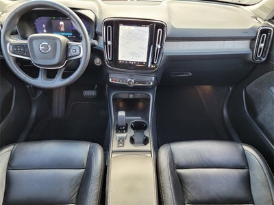 2023 Volvo XC40 B5 Core