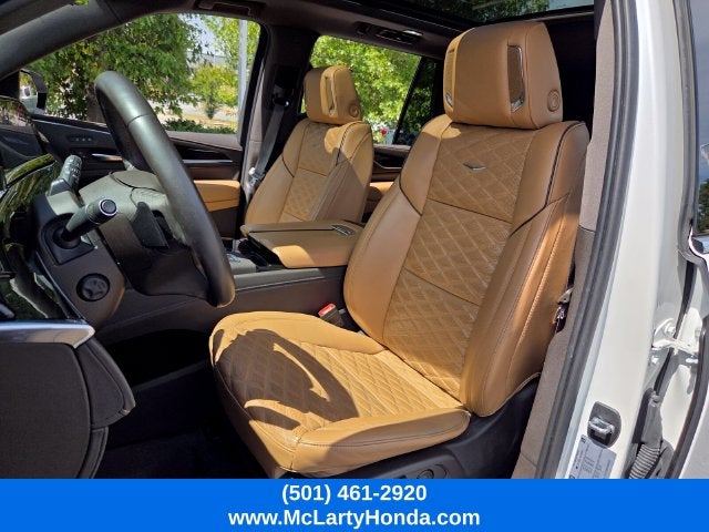 2022 Cadillac Escalade Premium Luxury