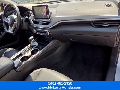 2025 Nissan Altima 2.5 SR