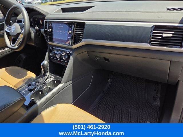 2022 Volkswagen Atlas Cross Sport 3.6L V6 SE w/Technology