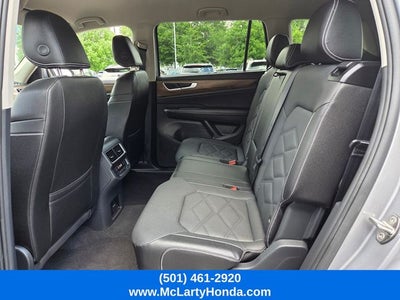 2025 Volkswagen Atlas 2.0T SE w/Technology