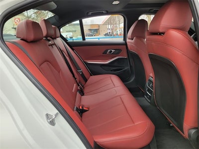 2025 BMW 3 Series 330i xDrive