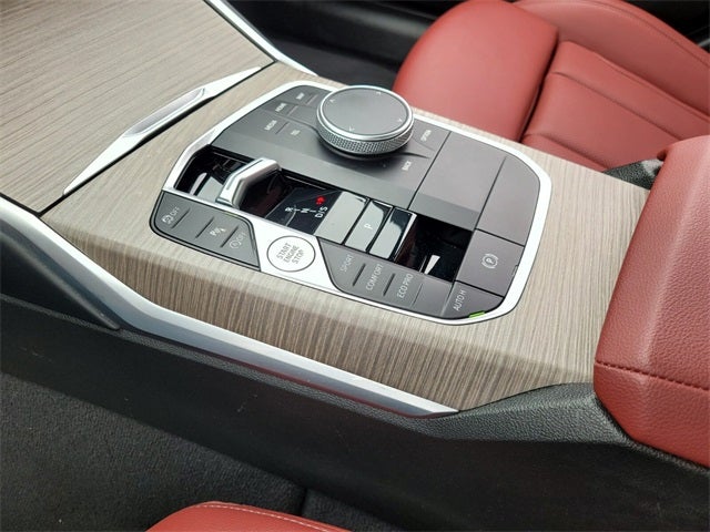 2025 BMW 3 Series 330i xDrive