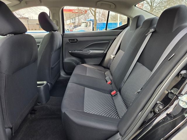 2023 Nissan Versa 1.6 S