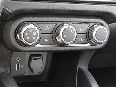 2023 Nissan Versa 1.6 S