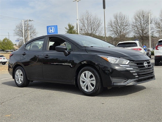 2023 Nissan Versa 1.6 S