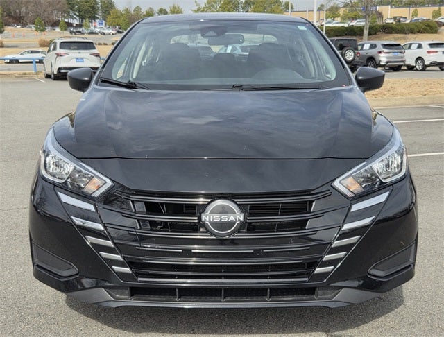 2023 Nissan Versa 1.6 S
