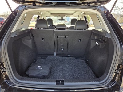 2025 Volkswagen Taos 1.5T SE Black