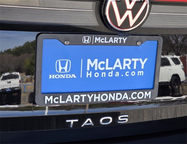 2025 Volkswagen Taos 1.5T SE Black