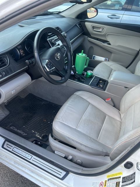 2016 Toyota Camry XLE