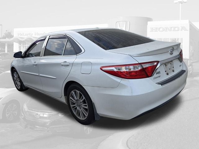 2016 Toyota Camry XLE