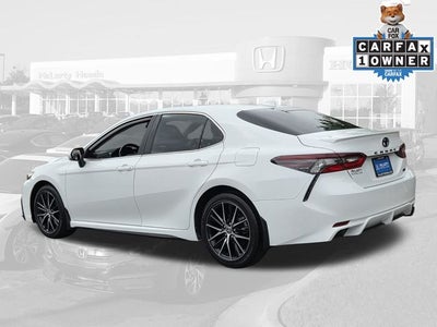 2024 Toyota Camry SE
