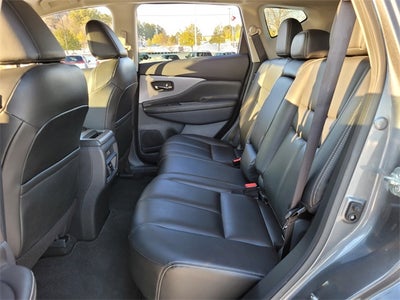 2023 Nissan Murano SV